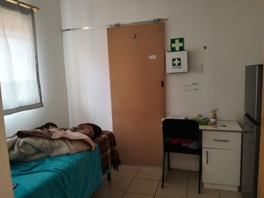 16 Bedroom Property for Sale in Universitas Free State